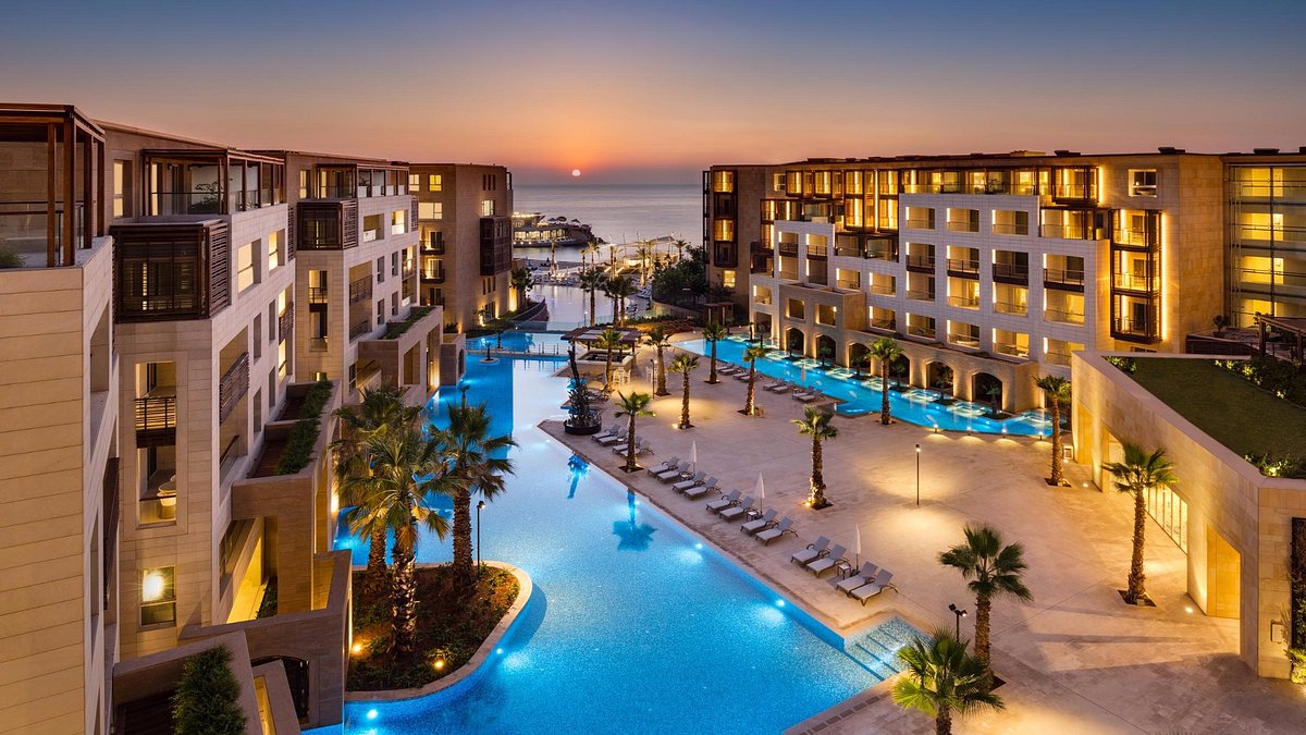 The Dubai Oasis Hotel